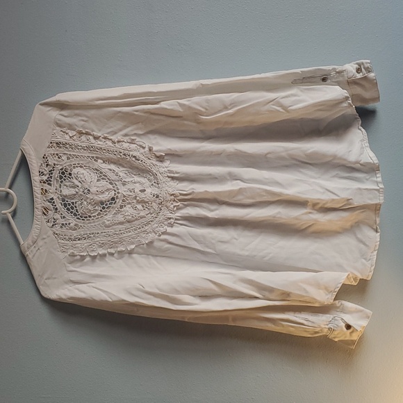 Holding horses lace button down - Picture 2 of 5